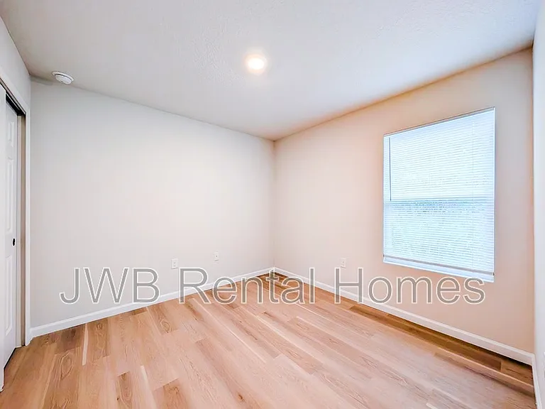 8301 Galveston Ave — Photo 9