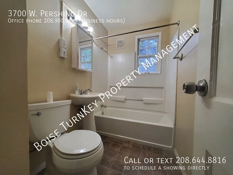 3700 W Pershing Dr — Photo 11