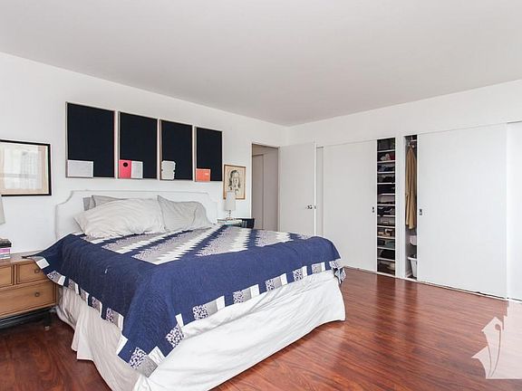 2nd image of 3600 N Lake Shore Dr Ste 3