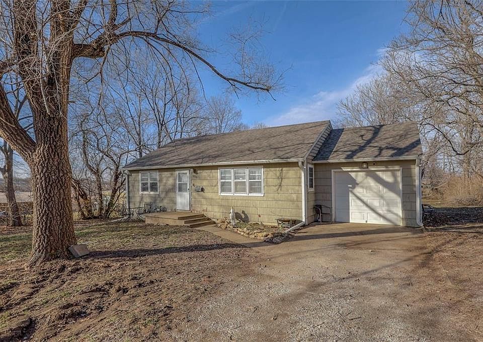 1st image of 5816 Barrymore Dr