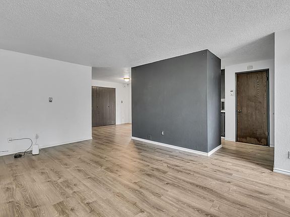 4th image of 4622 E C St