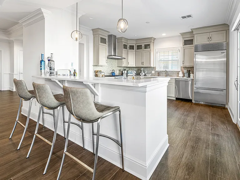 13 Village Green Dr — Photo 8
