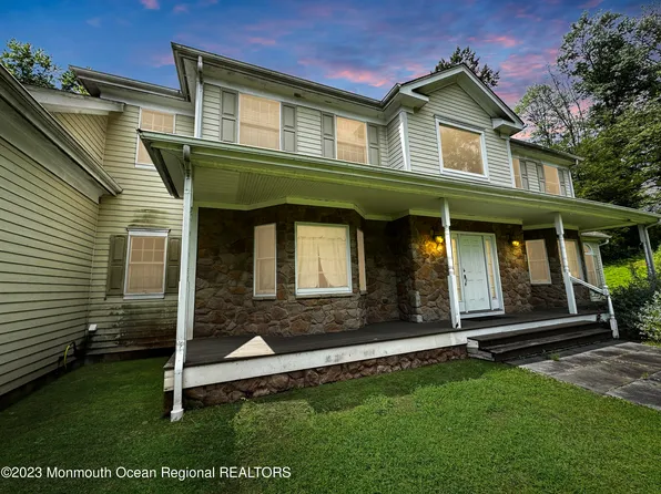 204 Taylors Mill Road, Readington, NJ 08870