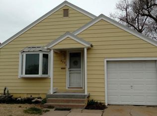 803 N Plum St, Hutchinson, KS 67501