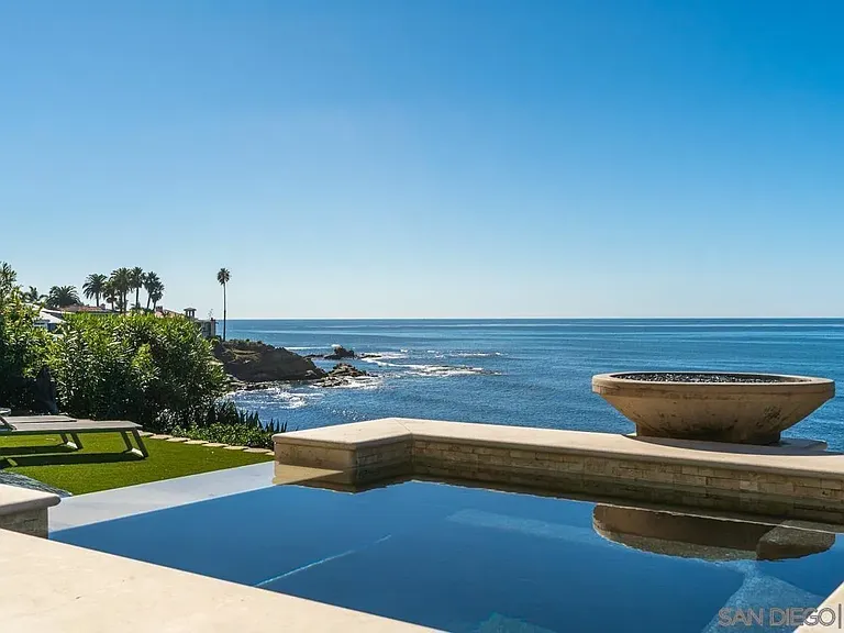 5850 Camino De La Costa — Photo 1