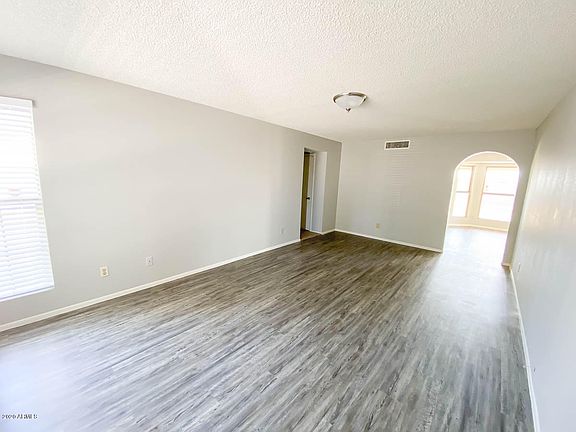 4th image of 20843 N 14th Dr