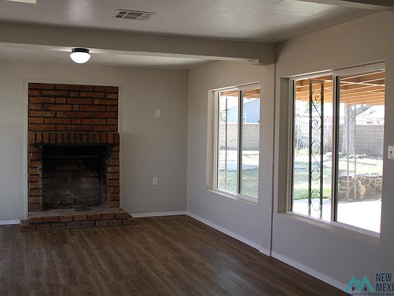 5th image of 408 E 7th St