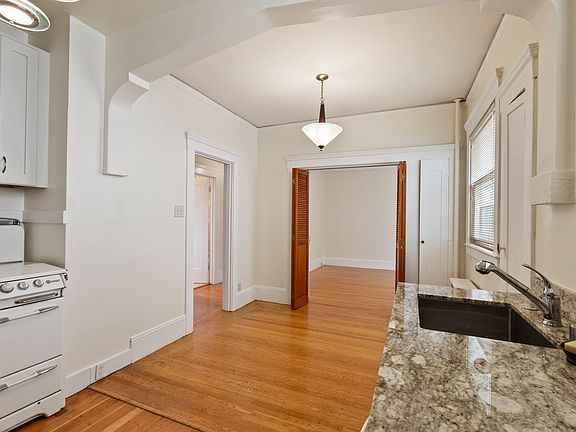 5th image of 174 Guerrero St APT 1
