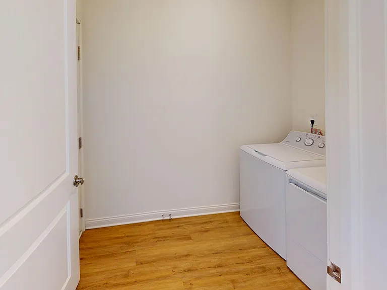 Westhaven at Avon — Photo 16