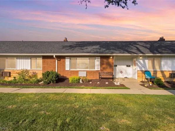 5651 Broadview Rd APT B5, Parma, OH 44134
