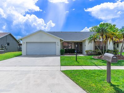 8470 Winnipesaukee Way, Lake Worth, FL, 33467