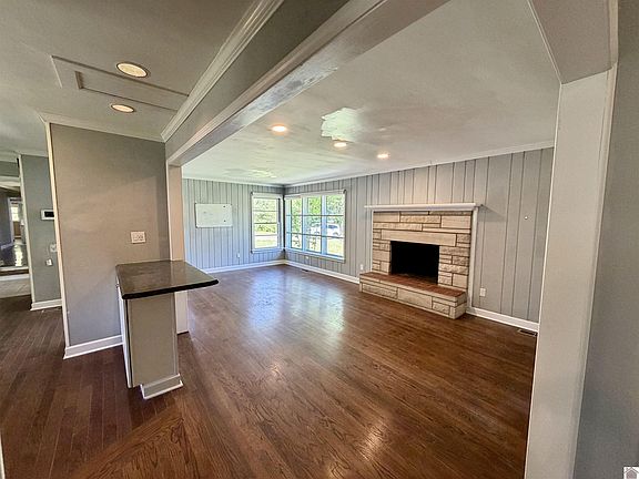 5th image of 4137 Minnich Ave