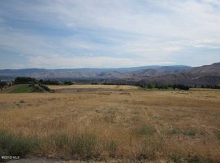 765 American Fruit Rd, Wenatchee, WA 98801