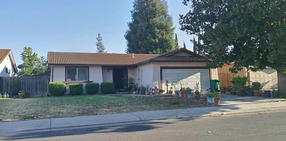 1st image of 918 Lencoe Dr