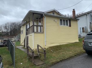150 Maple St, Sidman, PA 15955