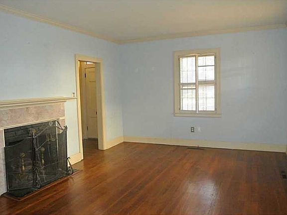 2nd image of 310 Ferguson Ave