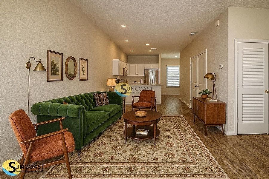 1st image of 814 Spruce St