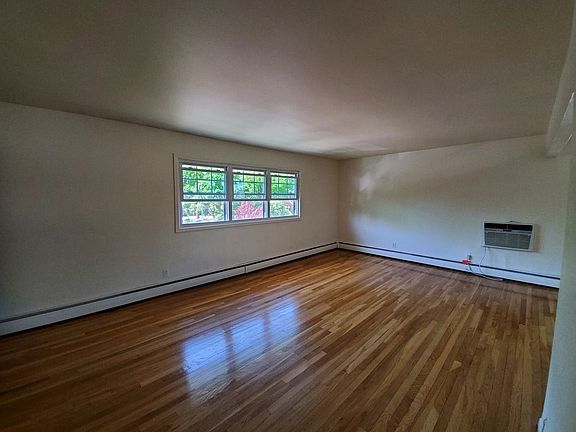 3rd image of 80-03 155th Ave #2
