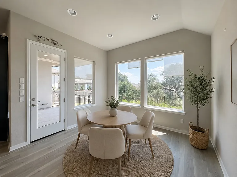 441 Saturnia Dr — Photo 42