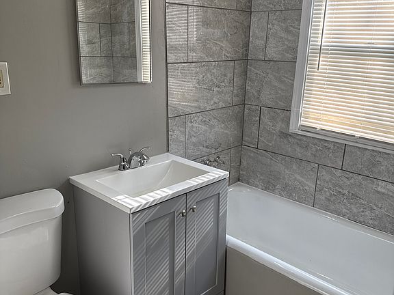 5th image of 5329 Paseo Blvd #1