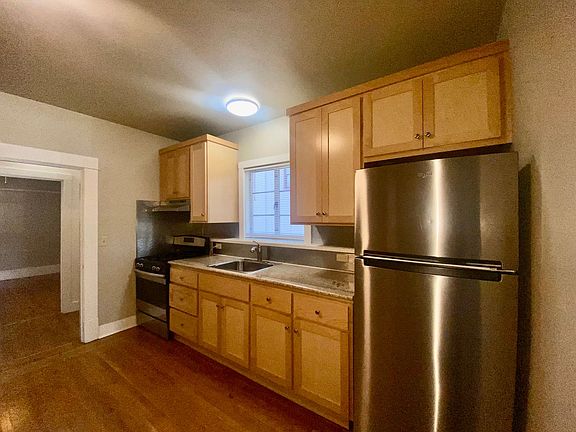 5th image of 3435 J St APT 4