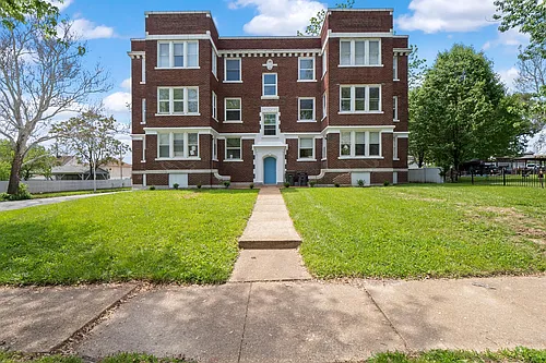 5804 Cates Ave Photo 1
