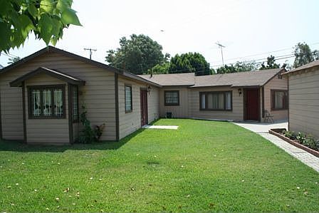 138 Willow Front
