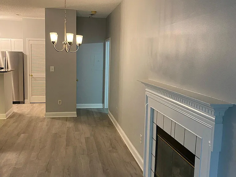 4400 Helmsford Ln #103 — Photo 21