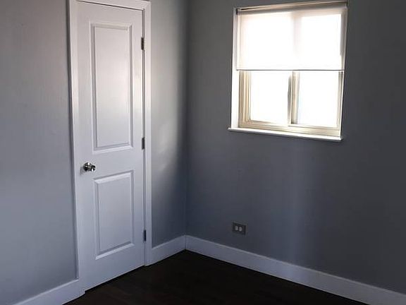 4th image of 3671 Newport St
