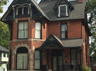 138 E Middle St, Chelsea, MI 48118