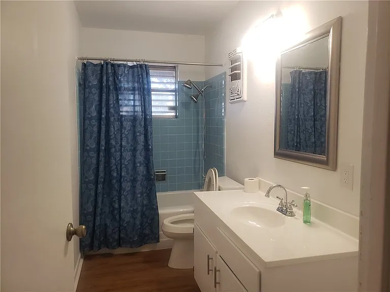 614 Bel Air Dr — Photo 7