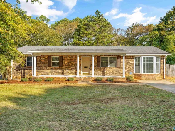 217 Gordon Dr, Athens, AL 35611