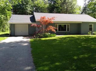 12085 Gratiot Rd, Saginaw, MI 48609