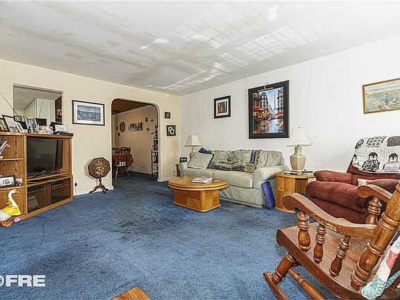 2nd image of 3091 Avenue U