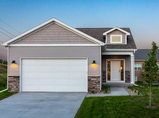 1113 Cheyenne Dr, Nevada, IA 50201