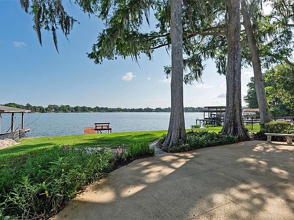 4th image of 2655 LAKE SHORE DRIVE LOT 14