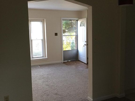 5th image of 1373 Florence St