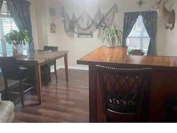 4th image of 2999 Blackwater Oaks Dr