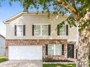 1626 Blue Grass Pkwy, Greenwood, IN 46143