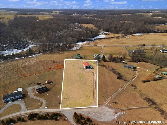 3rd image of 3235 E Spiceview Lane