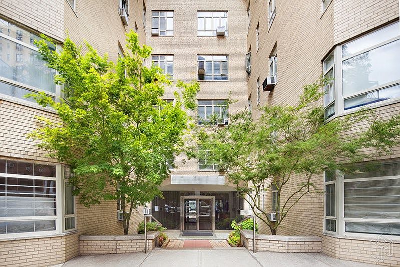 1st image of 15 W 84th St APT 6-E