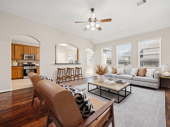 4th image of 15114 Spring Sun Ct