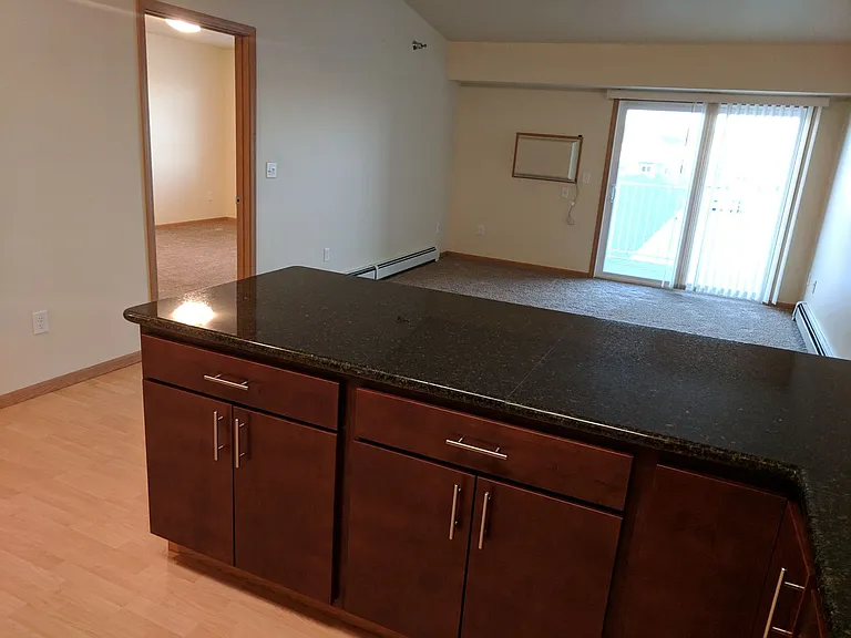 West Lake II Apartments — Photo 41