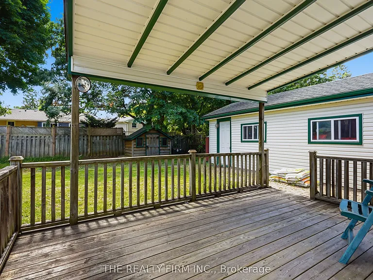 45 Amy Cres — Photo 34