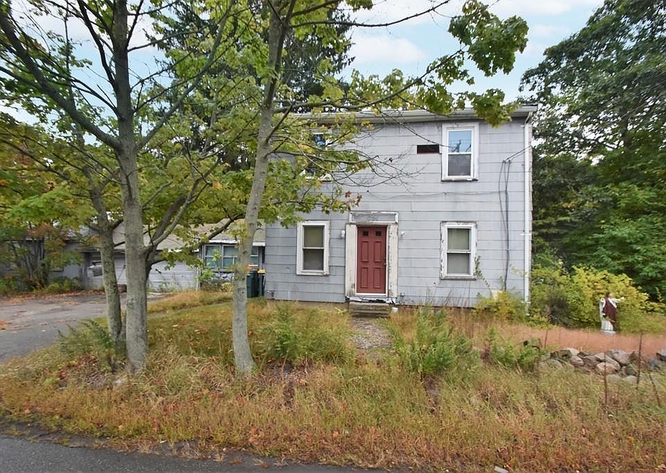 2nd image of 721 Adams St