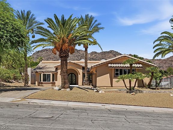 2nd image of 606 Valencia Dr