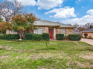 4046 Glenbrook Dr, Arlington, TX 76015