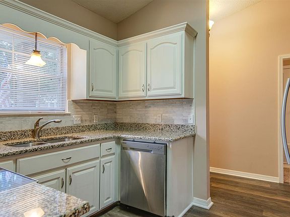 3rd image of 5154 Copperfield Dr