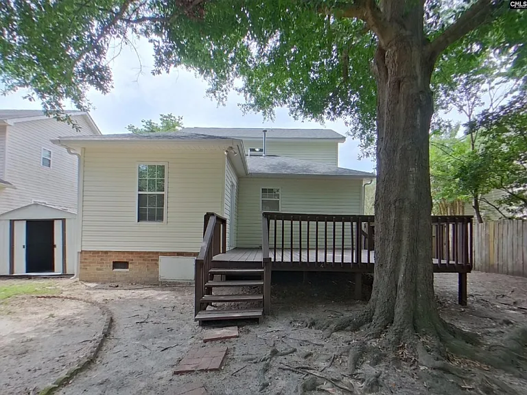 337 Montclaire Ln — Photo 17