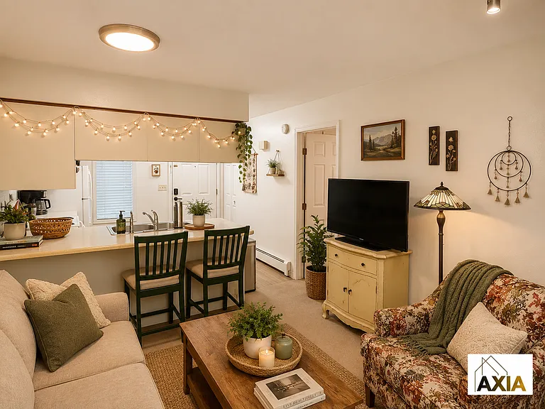 1927 Canyon Blvd #112 — Photo 3